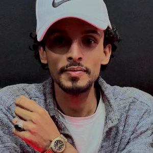 صورة الموظف